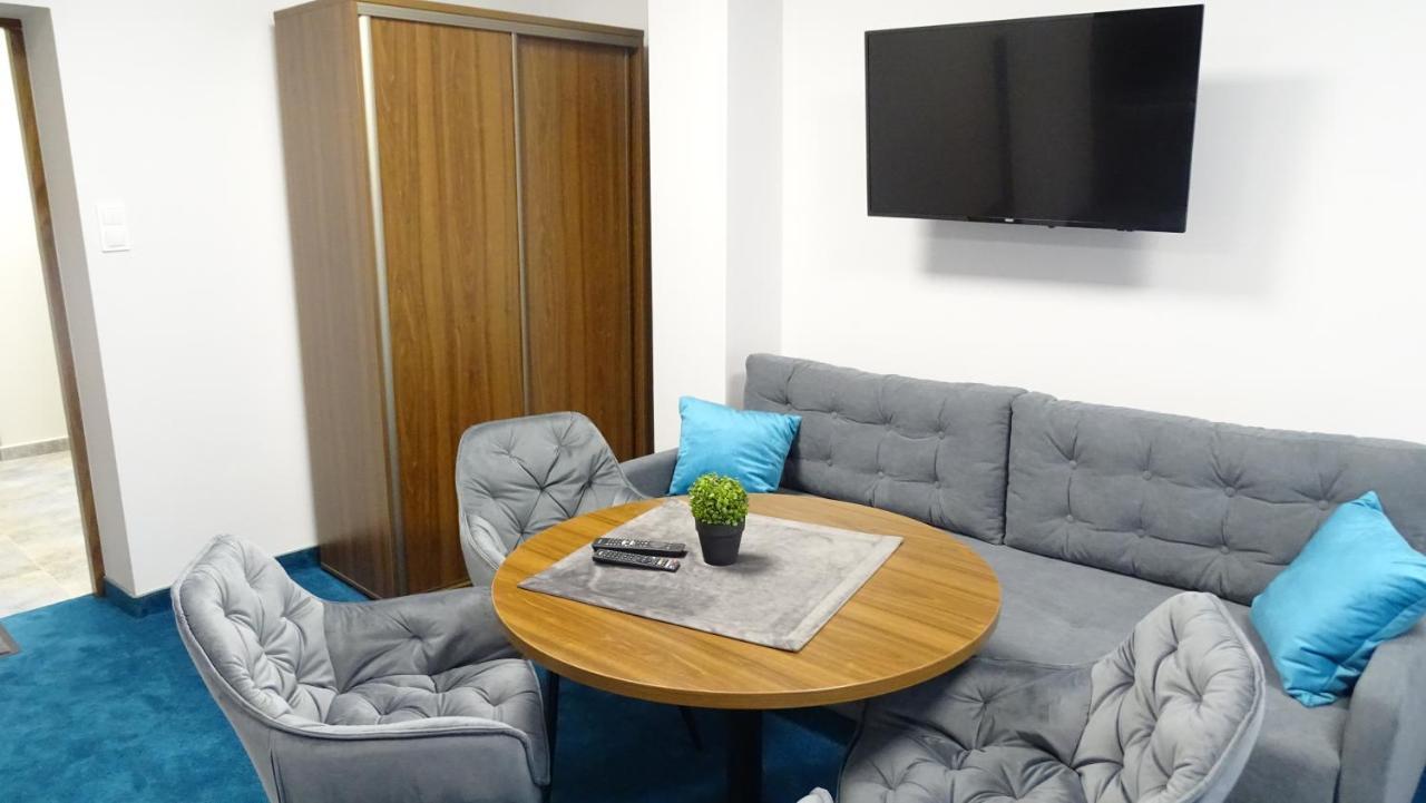 Celestynka Apartment *